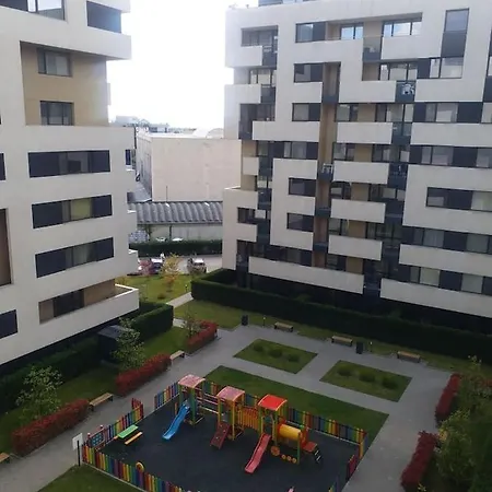Комплекс Лабиринт فندق فارنا